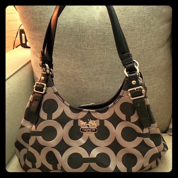 Coach Handbags - Coach purse